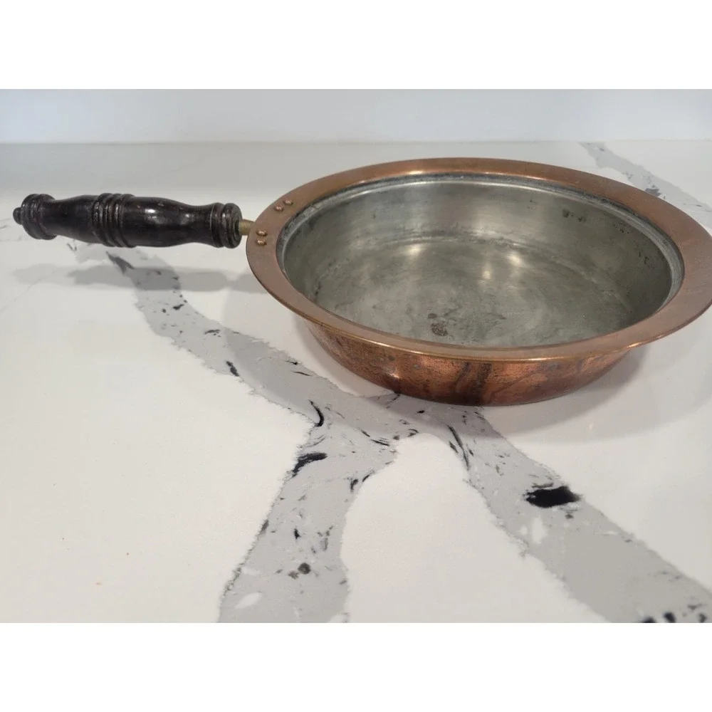 VINTAGE COPPER TIN Lined WOOD Handle COOKING Pan With‎ Brass 9 1/2 Inch Diameter